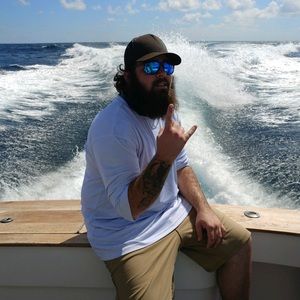 Meet your Posher, Dylan